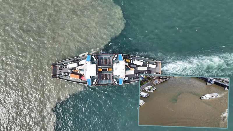 İstanbul’da Yağış Sonrası Haliç’in Rengi Değişti