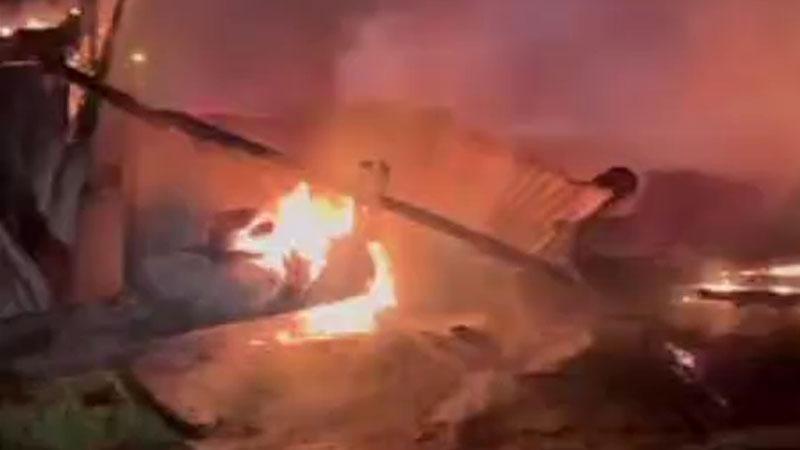 Mudurnu’da Boş Ahırda Yıldırım Yangını: Traktör Kullanılamaz Hale Geldi