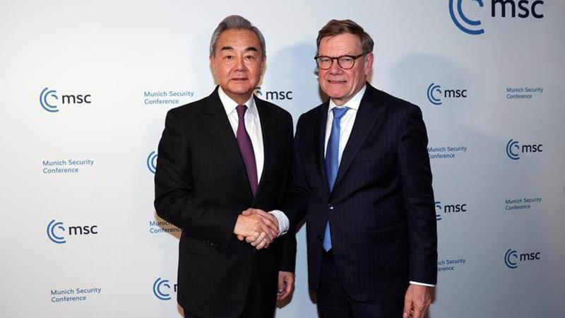 Çin ve Almanya Dışişleri Bakanları Orta Doğu’daki Durumu Görüştü