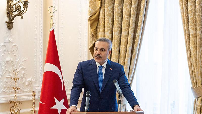 Bakan Hakan Fidan Londra’da İş Dünyasıyla Buluştu