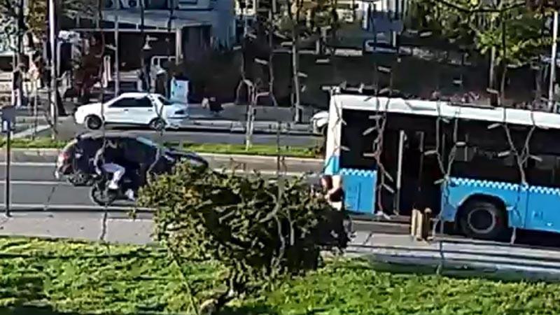 Tekirdağ’da Kaza: Motosiklet Otobüse Çarptı, 2 Yaralı
