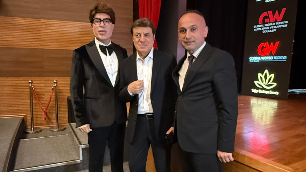 HK DAVET ORGANİZASYON’A YILIN EN BAŞARILI FİRMASI ÖDÜLÜ