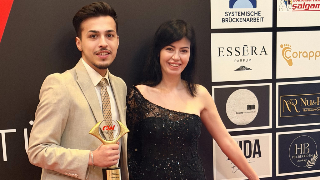 GÖRKEM ERTAŞ’A SPOR FİZYOTERAPİSİNDE PRESTİJLİ ÖDÜL