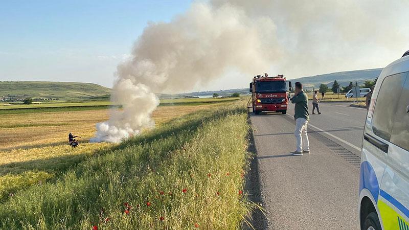 Kilis’te Feci Kaza: 4’ü Çocuk 6 Kişi Yaralandı, Araç Tarlaya Uçtu