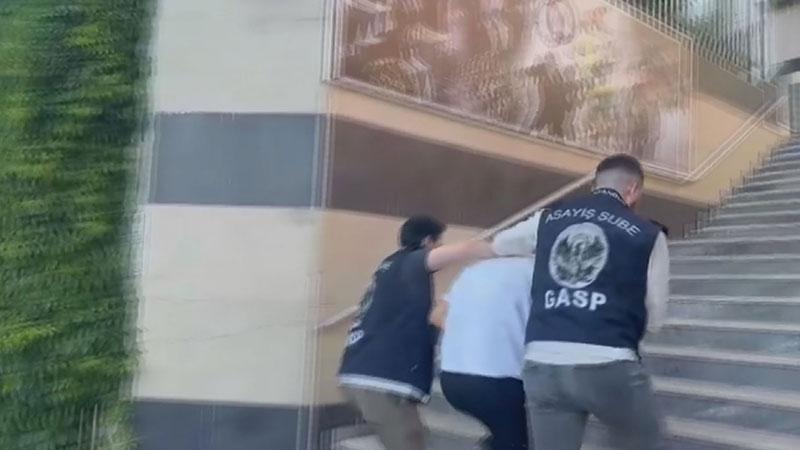 Parka Asılan Pankartla İlgili 7 Kişi Gözaltına Alındı