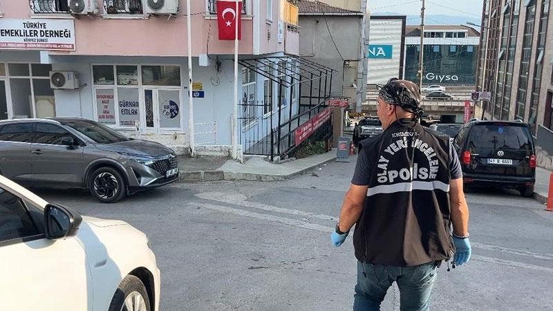 Sokak Ortasında Silahlı Dehşet! Kovaladığı Kişiyi Bacağından Vurdu