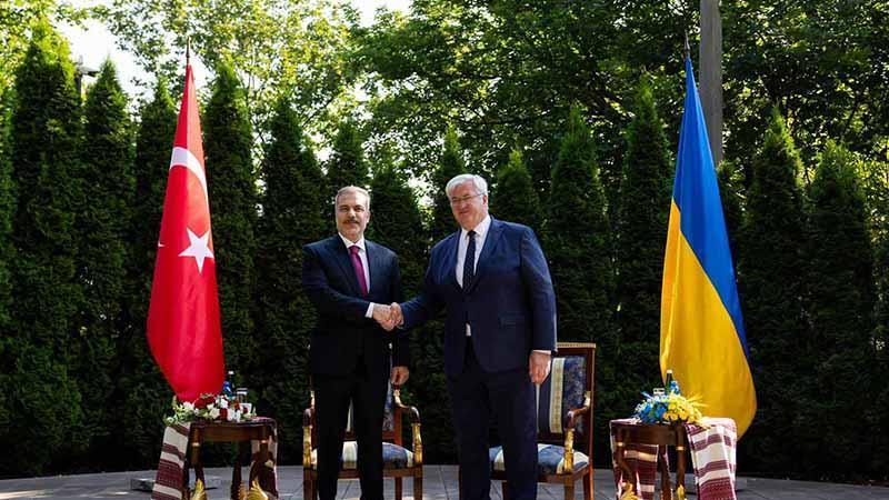 Bakan Fidan Kiev’de: Ukraynalı Mevkidaşı ile Kritik Görüşme