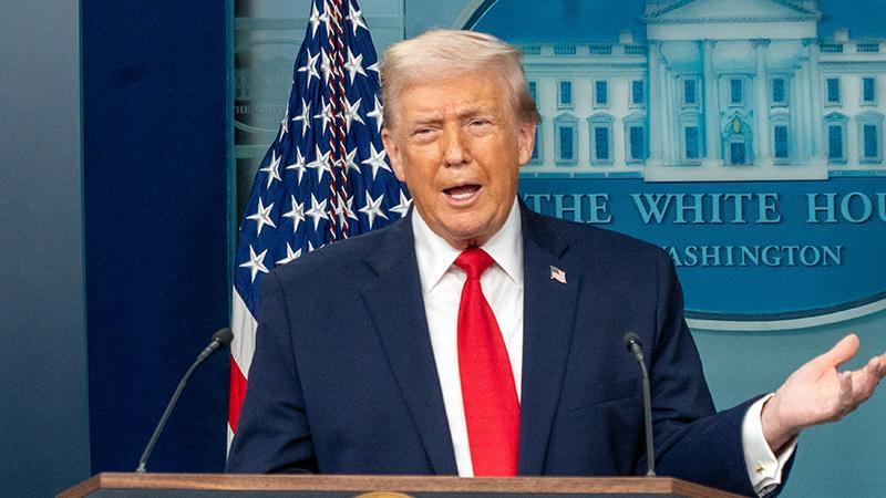Trump’tan Umman’a tehdit: “Yolumuza çıkarsa ağır şekilde bombalarız”