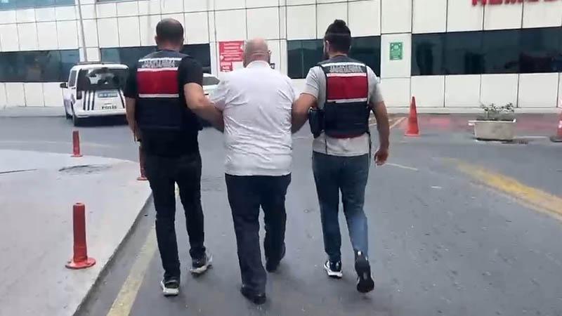 Kendilerini MİT görevlisi olarak tanıtıp 100 bin dolar ve 100 bin lira aldılar