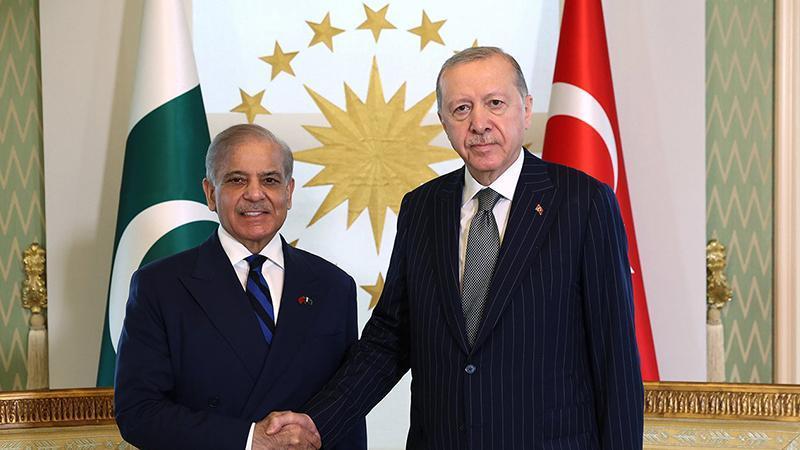 Şahbaz Şerif: Pakistan, Sel Felaketinde Türkiye’ye Destek Vermeye Hazır